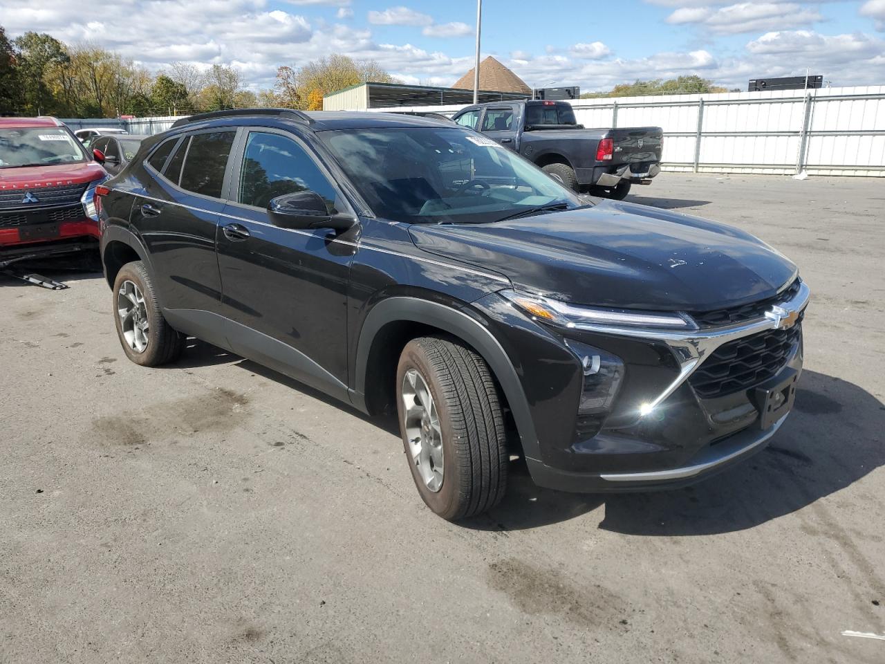 Lot #2969685364 2025 CHEVROLET TRAX 1LT