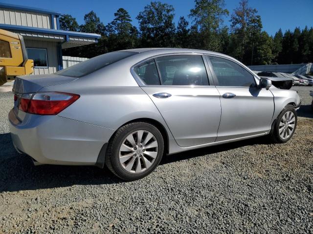 VIN 1HGCR2F79FA052900 2015 Honda Accord, EX no.3