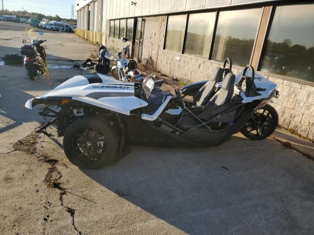 POLARIS SLINGSHOT 2021 white  gas 57XAASGDXM8142893 photo #4