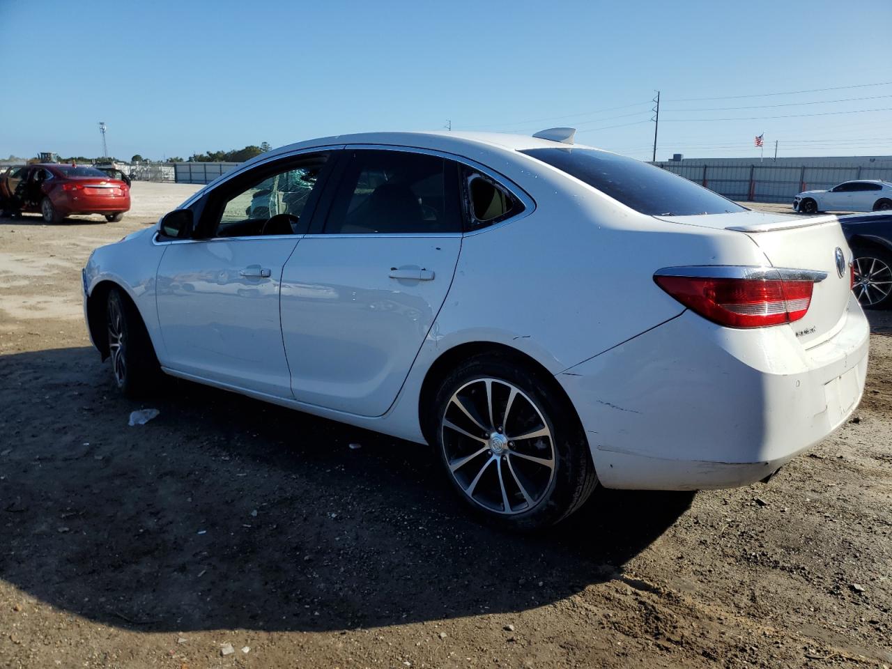 Lot #2960386761 2017 BUICK VERANO SPO