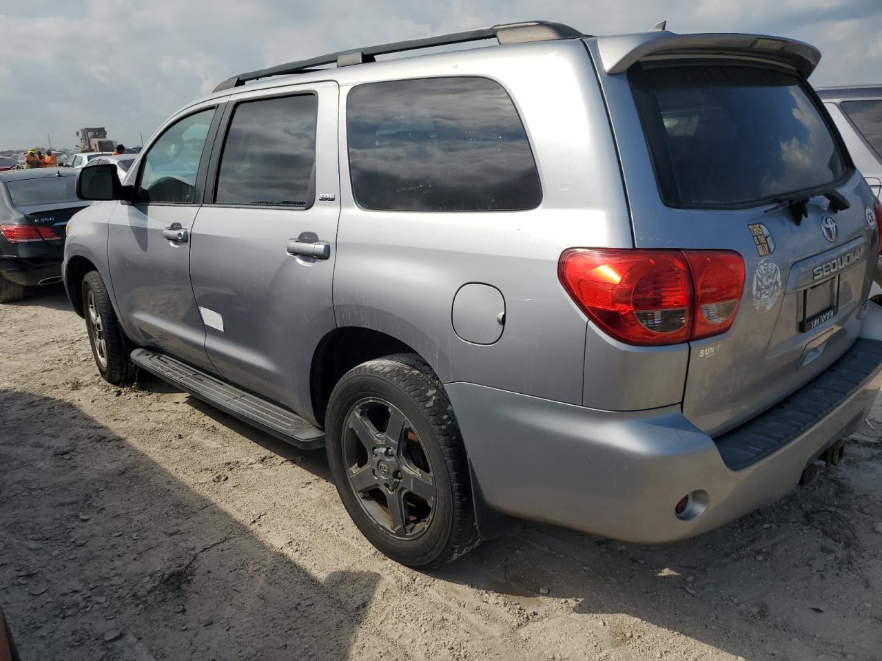 Lot #2940484448 2013 TOYOTA SEQUOIA SR