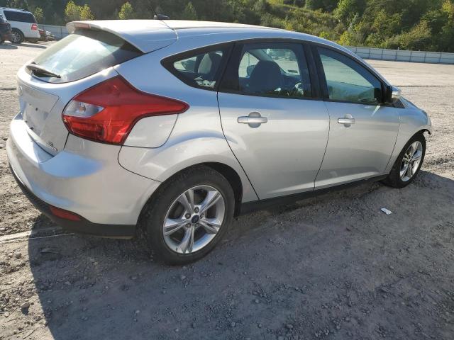 VIN 1FADP3K2XEL400432 2014 Ford Focus, SE no.3