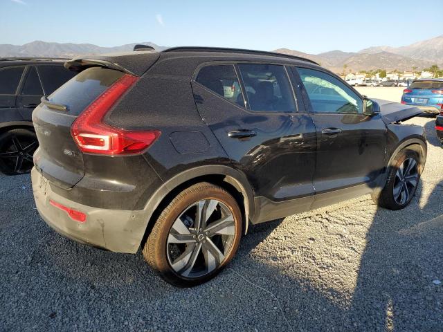 VOLVO XC40 PLUS 2024 black  gas YV4L12ULXR2372535 photo #4