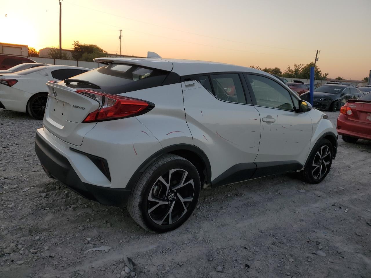 Lot #2960151085 2019 TOYOTA C-HR XLE