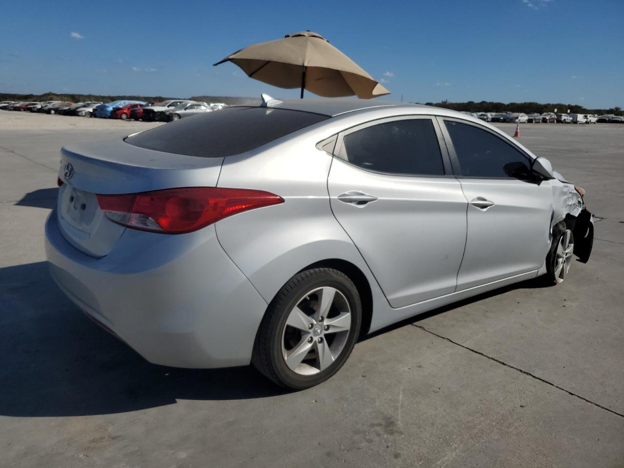 Lot #3030620098 2013 HYUNDAI ELANTRA GL