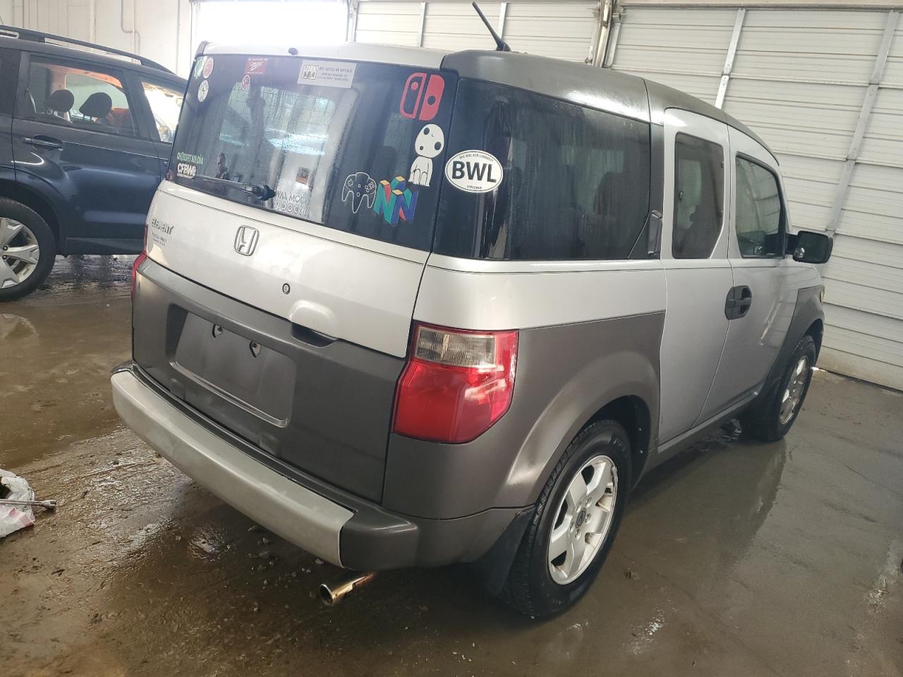 Lot #2919215810 2004 HONDA ELEMENT EX