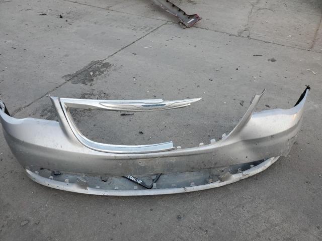 2016 CHRYSLER TOWN & COU - 2C4RC1BG2GR141313