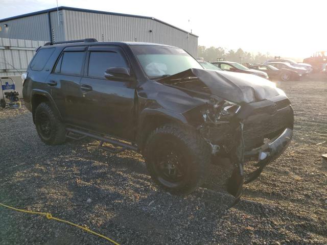 2017 TOYOTA 4RUNNER SR - JTEZU5JR9H5160281