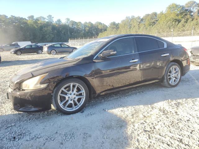 NISSAN MAXIMA S