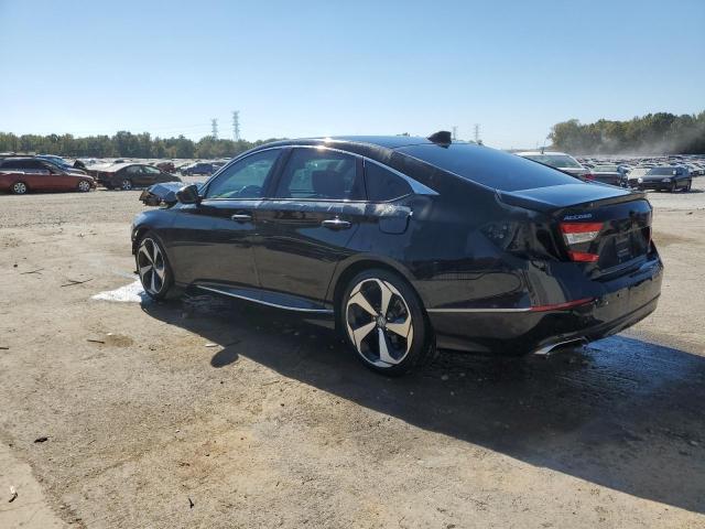 VIN 1HGCV1F91JA010334 2018 Honda Accord, Touring no.2