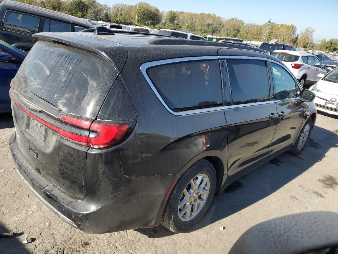 Lot #2977124224 2022 CHRYSLER PACIFICA T