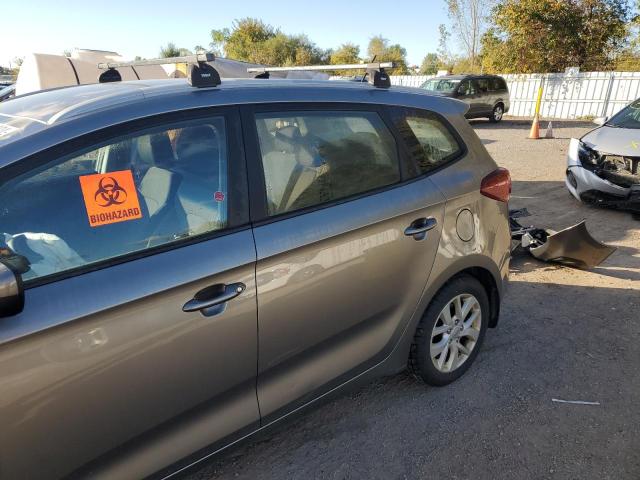 2017 KIA RONDO KNAHT8A32H7172595