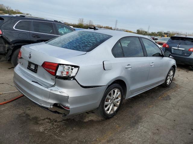 2015 VOLKSWAGEN JETTA SE - 3VWD17AJ4FM332461