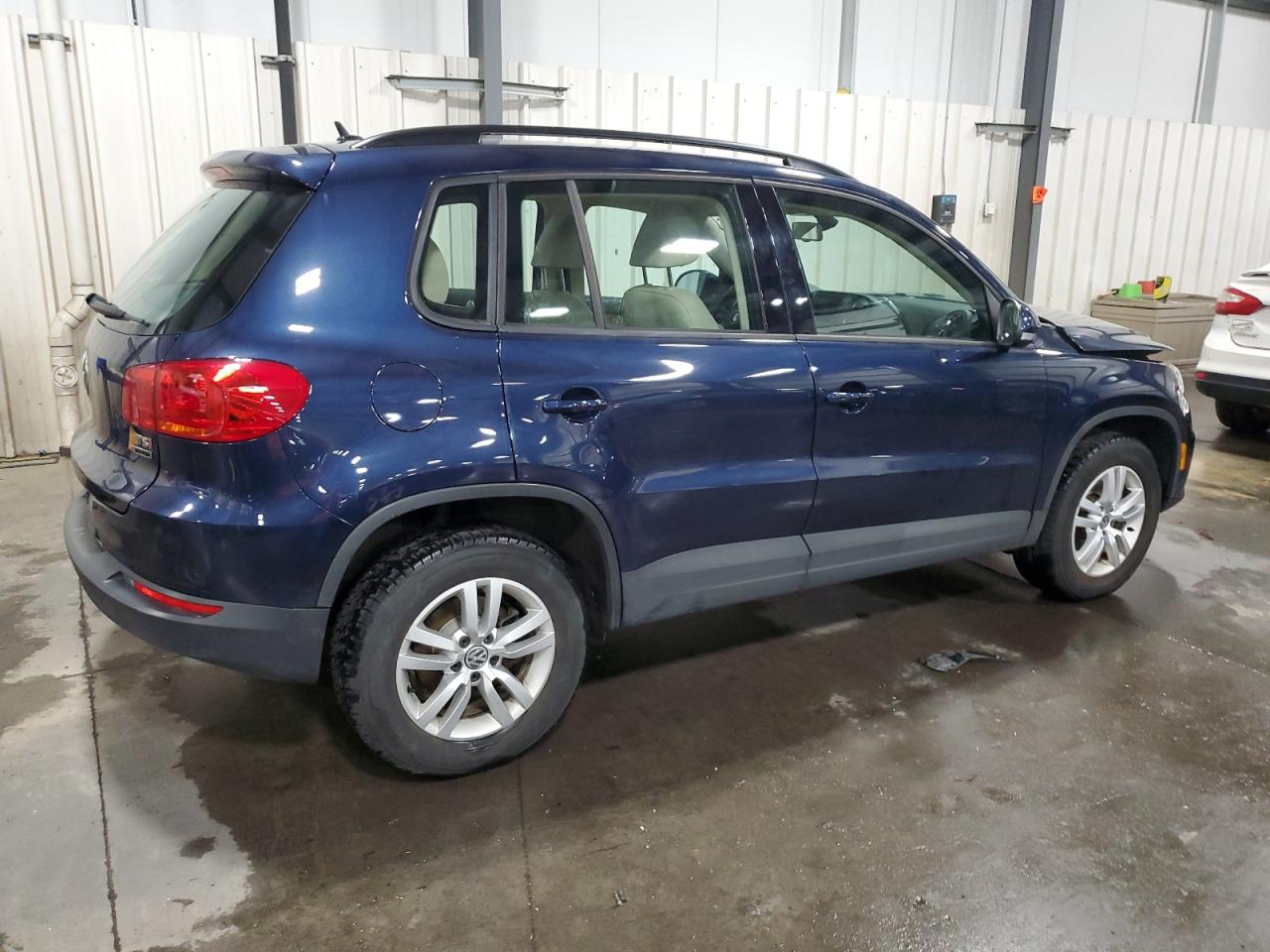 Lot #2919195706 2016 VOLKSWAGEN TIGUAN S