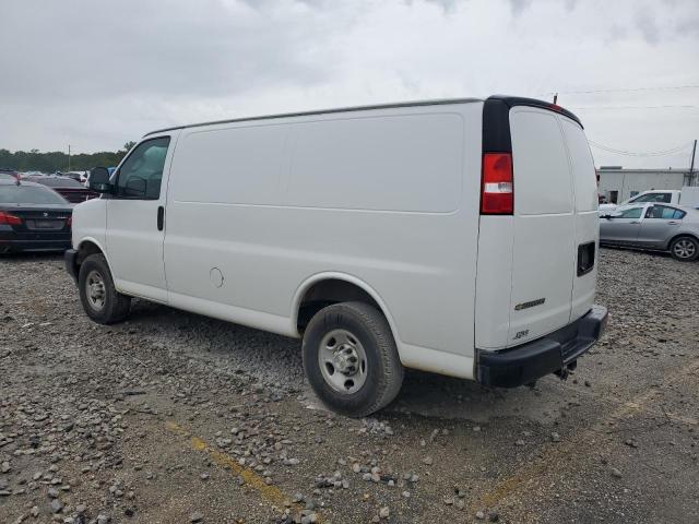 VIN 1GCWGAFPXN1162641 2022 Chevrolet Express no.2