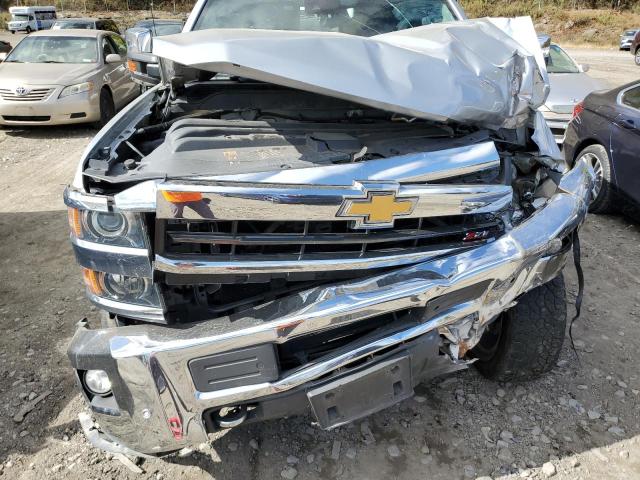 VIN 1GC1KWEG0JF162748 2018 Chevrolet Silverado, K25... no.11