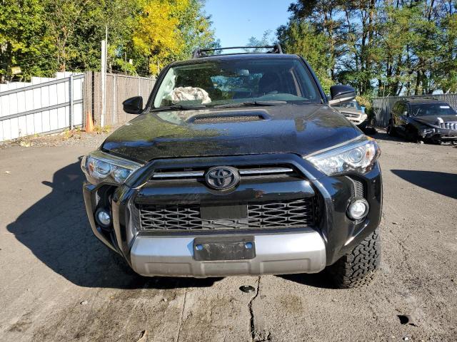 2020 TOYOTA 4RUNNER SR - JTEBU5JRXL5775545