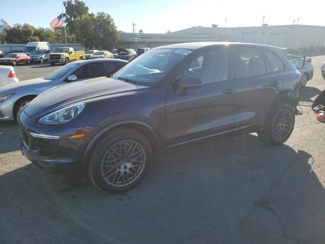 VIN WP1AA2A29JKA03559 2018 PORSCHE CAYENNE no.1