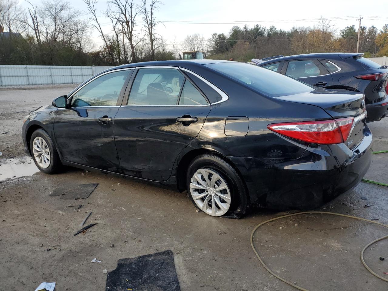 Lot #3023103925 2015 TOYOTA CAMRY LE