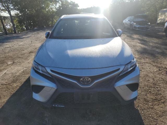 VIN JTNB11HK5J3026137 2018 Toyota Camry, L no.5