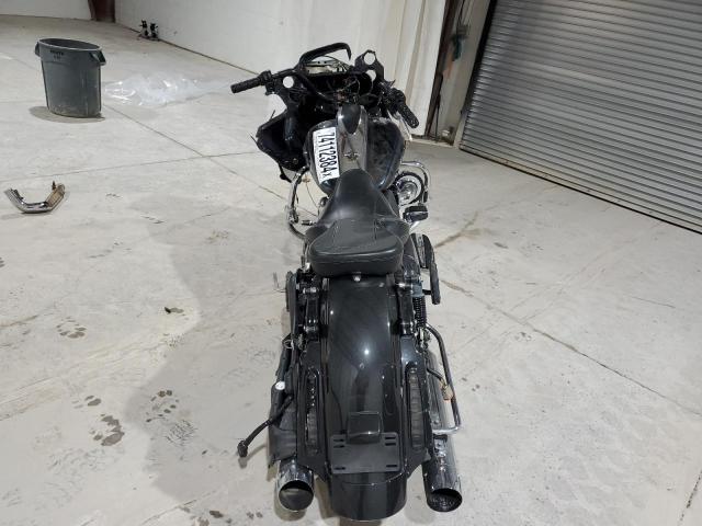 2013 HARLEY-DAVIDSON FLTRXSE CV 1HD1TC824DB952348