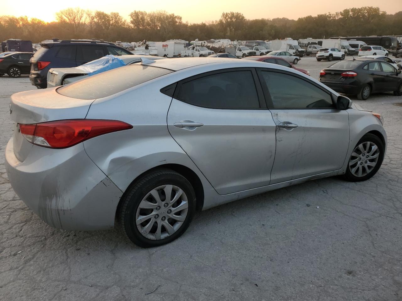 Lot #3024750234 2013 HYUNDAI ELANTRA GL