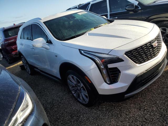 VIN 1GYFZCR48LF142289 2020 Cadillac XT4, Premium Lu... no.4