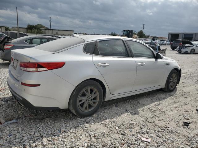 VIN 5XXGT4L37KG343585 2019 KIA Optima, LX no.3