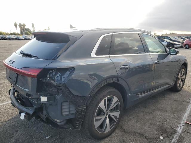 AUDI Q8 E-TRON 2024 gray  electric WA15AAGE8RB038873 photo #4