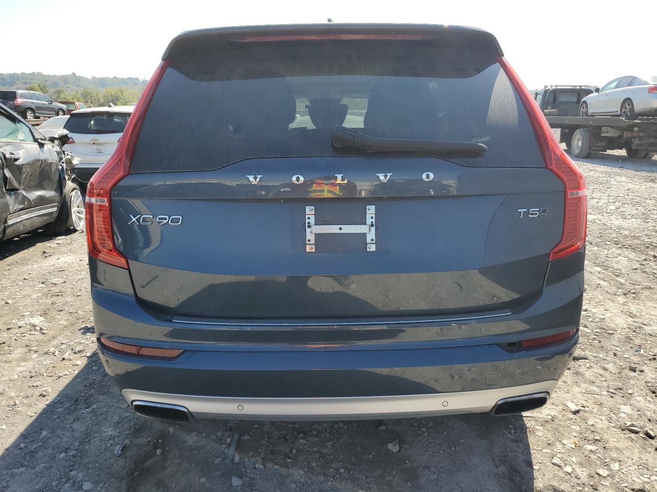 Lot #2995882493 2020 VOLVO XC90 T5 MO