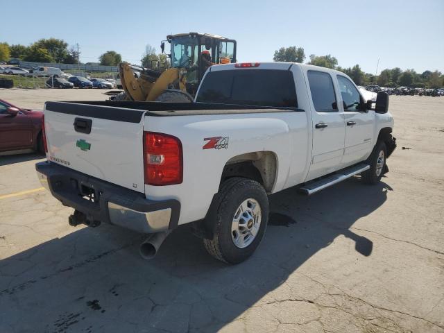 CHEVROLET SILVERADO 2013 white crew pic diesel 1GC1KXC84DF173130 photo #4