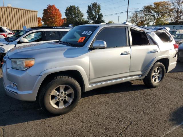 2010 TOYOTA 4RUNNER SR5 2010