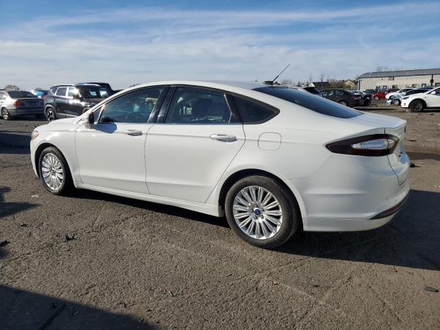 VIN 3FA6P0LU0DR256140 2013 Ford Fusion, Se Hybrid no.2