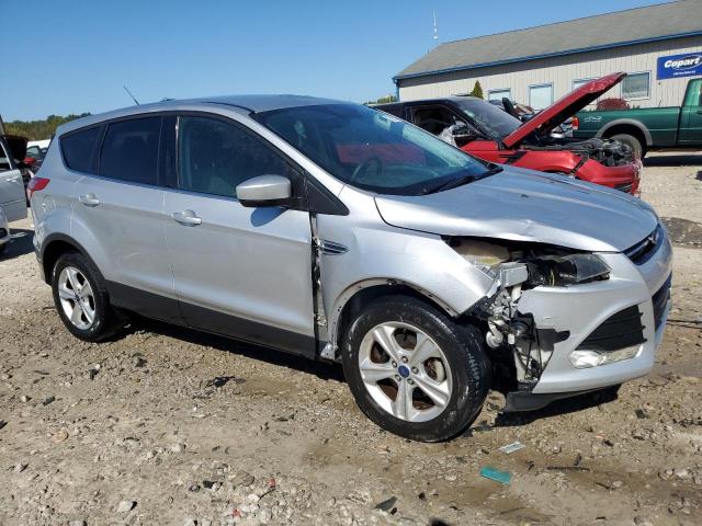 VIN 1FMCU0G79FUA63048 2015 Ford Escape, SE no.4