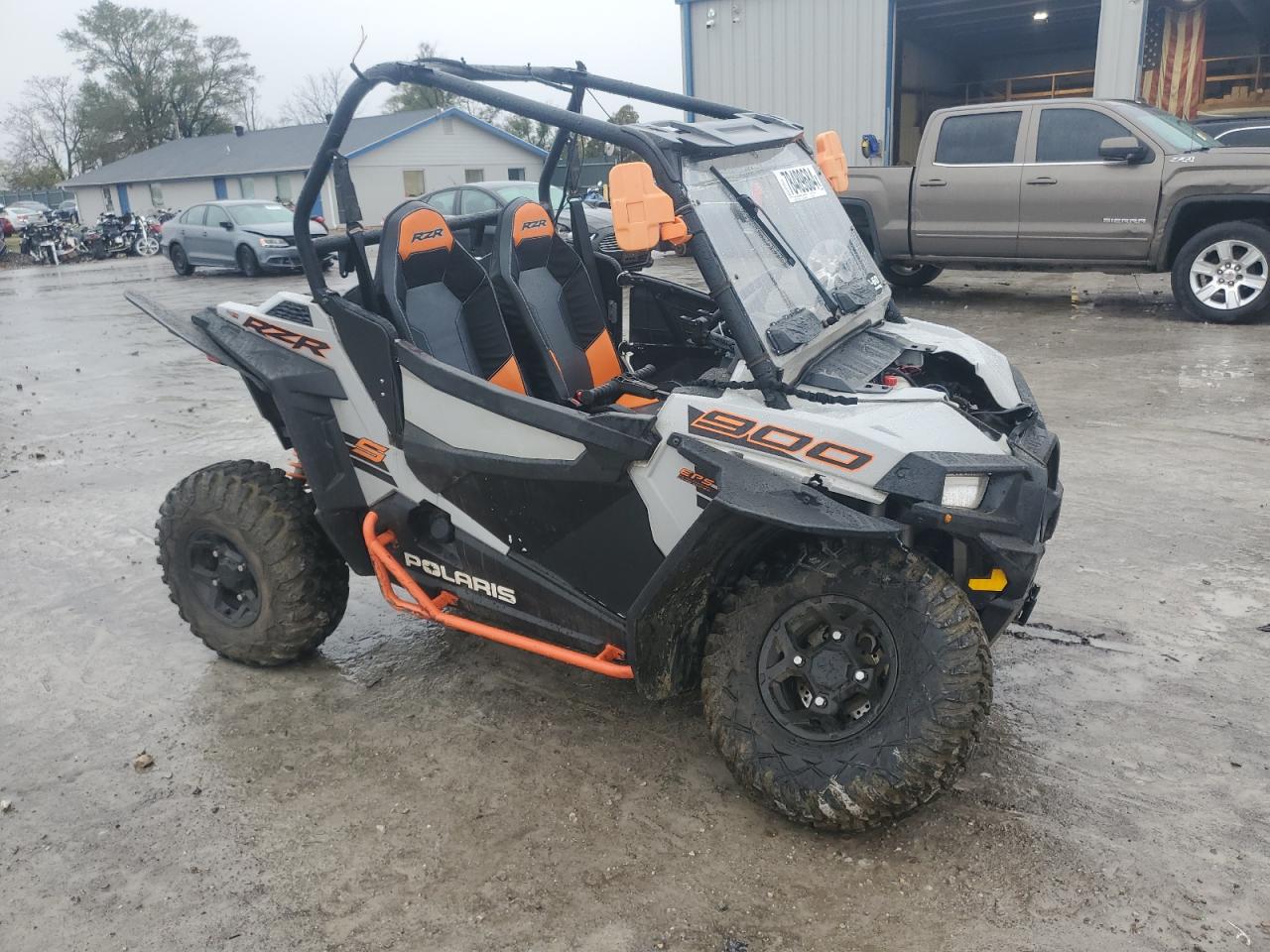 3NSVBE871KH485612 POLARIS RZR S 900 2019
