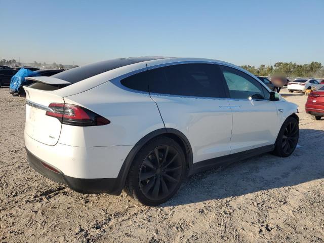 2016 TESLA MODEL X - 5YJXCAE2XGF011363