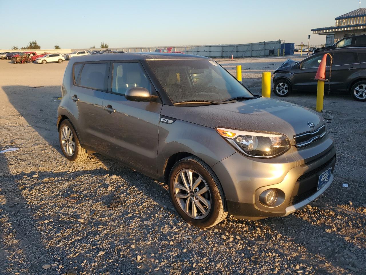 Lot #2972248533 2017 KIA SOUL +