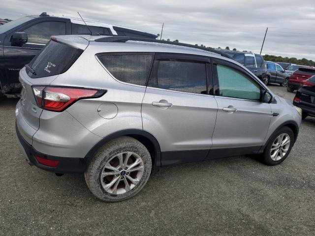 2017 FORD ESCAPE SE - 1FMCU0GD8HUB56930
