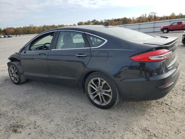 VIN 3FA6P0RU2KR212788 2019 Ford Fusion, Titanium no.2