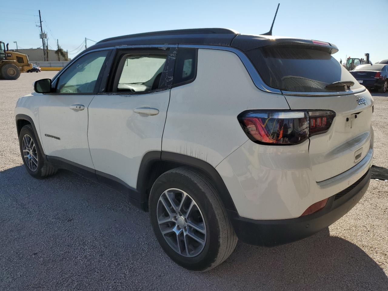 Lot #2971877005 2020 JEEP COMPASS LA