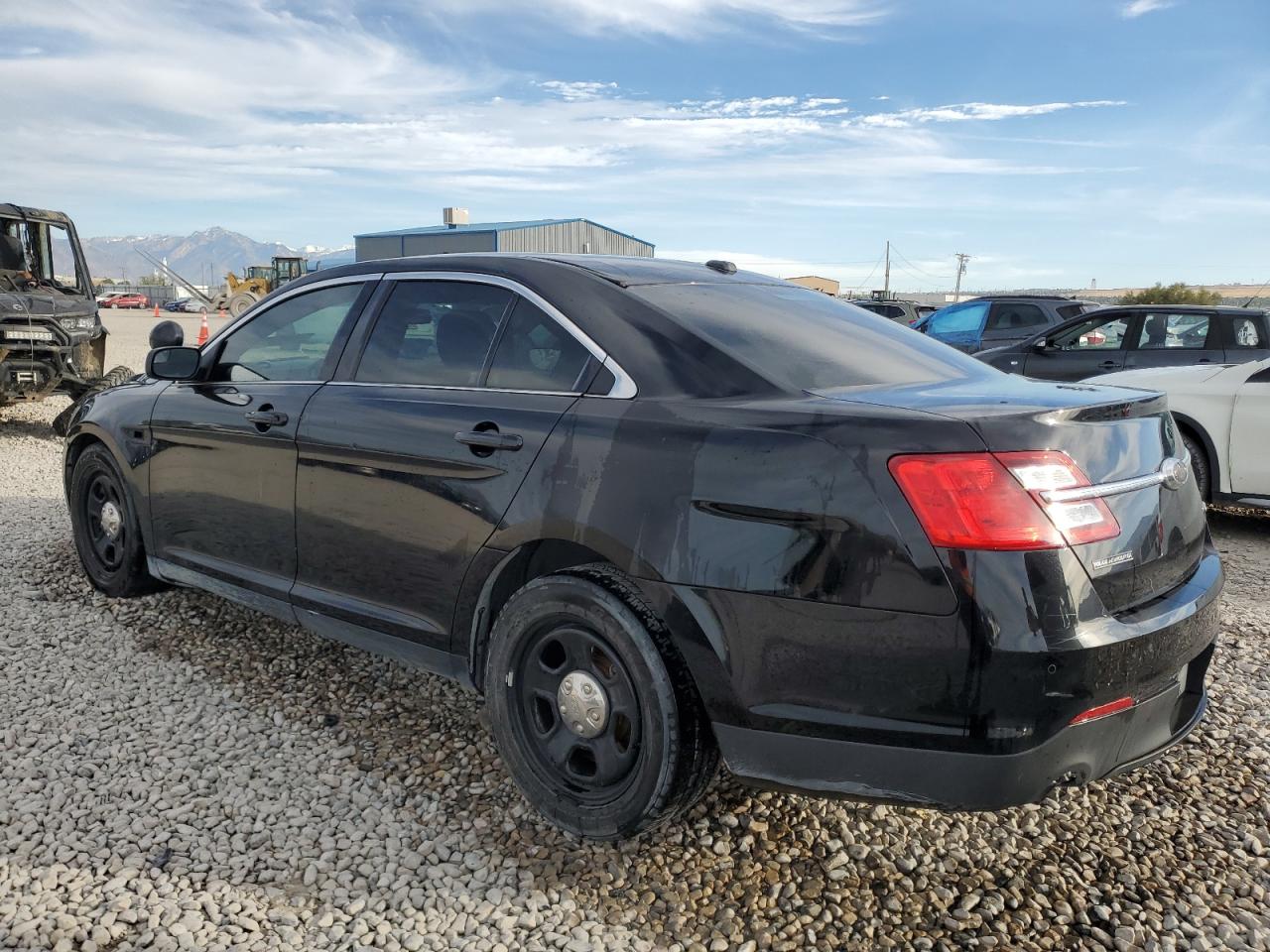 Lot #3021141261 2016 FORD TAURUS POL