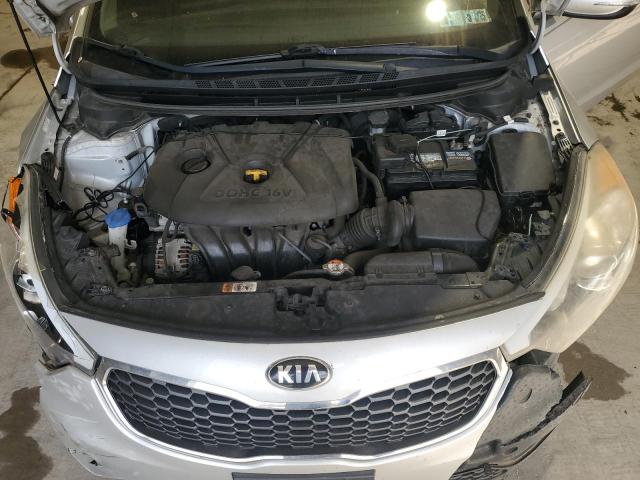 VIN KNAFX4A67G5555828 2016 KIA Forte, LX no.11