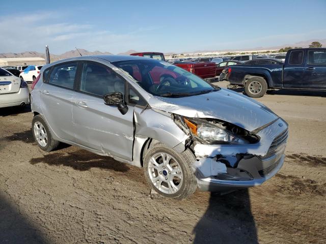 VIN 3FADP4EJ2FM144148 2015 Ford Fiesta, SE no.4