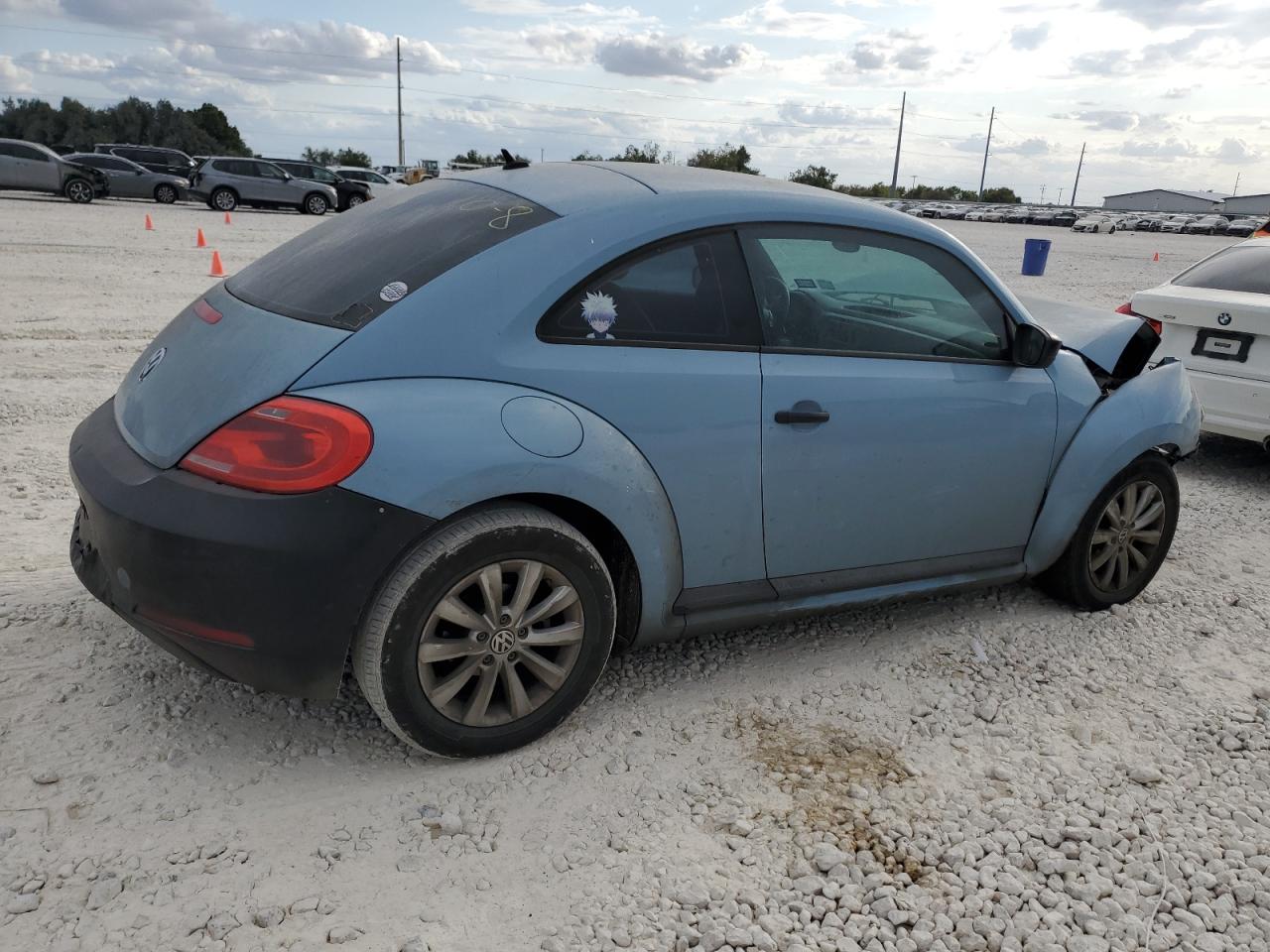 Lot #2923982862 2015 VOLKSWAGEN BEETLE 1.8