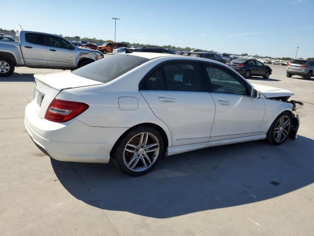 MERCEDES-BENZ C 250 2013 white  gas WDDGF4HB7DF993998 photo #4