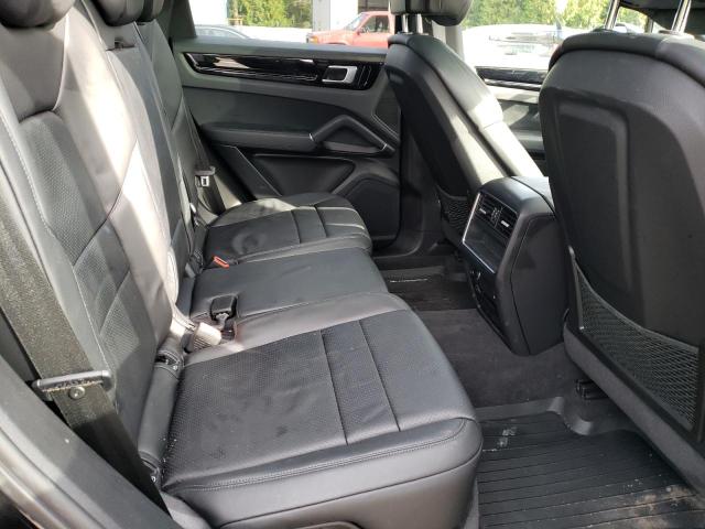 VIN WP1AA2AY3KDA18083 2019 Porsche Cayenne no.11