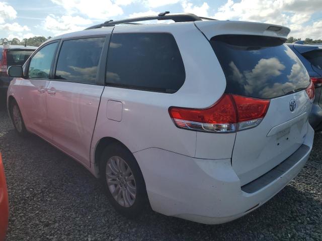 VIN 5TDYK3DC3DS361308 2013 Toyota Sienna, Xle no.2