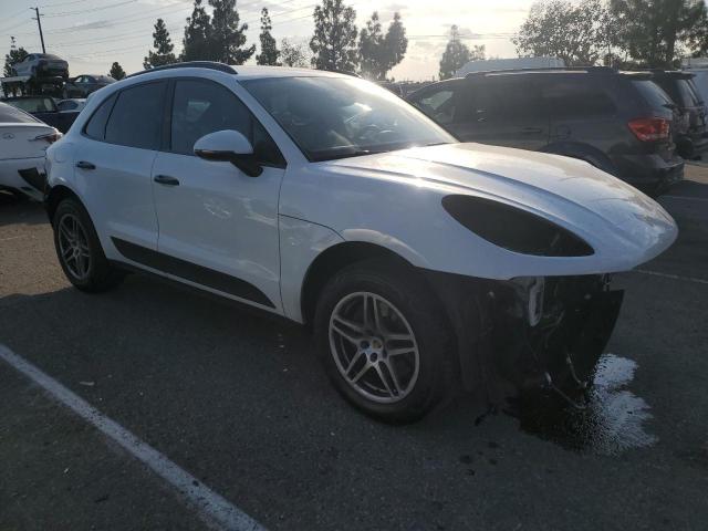 VIN WP1AA2A58JLB23812 2018 PORSCHE MACAN no.4