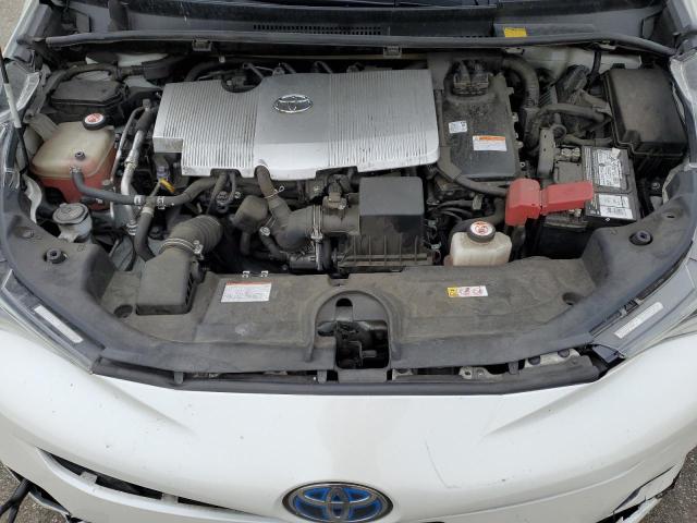 VIN JTDKARFU0J3055620 2018 Toyota Prius no.12