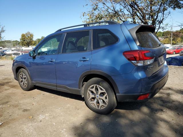 VIN JF2SKAEC7KH565332 2019 Subaru Forester, Premium no.2